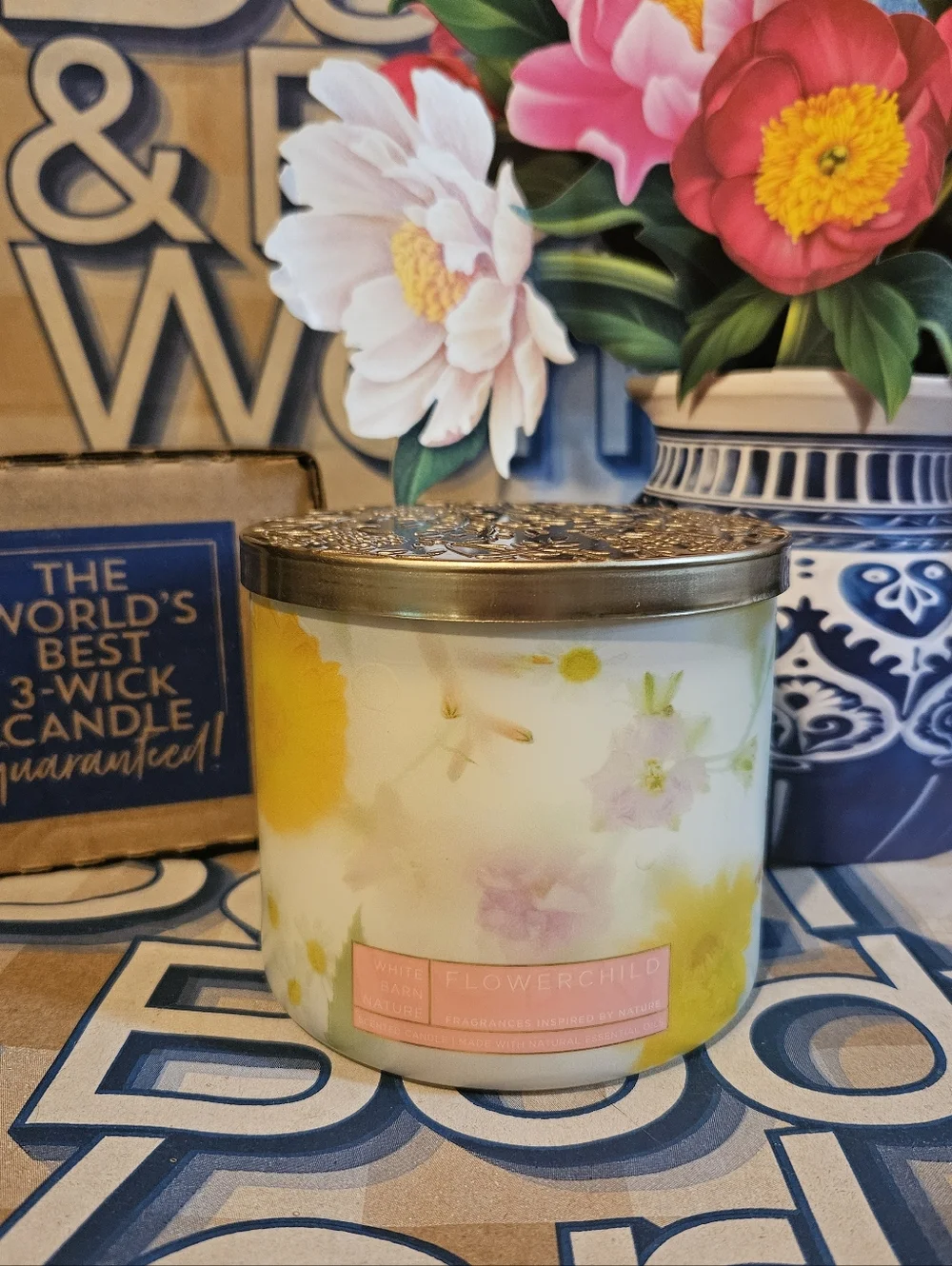 NWT Bath & Body Works Flowerchild 3-Wick Candle - Yellow, Pink, White - Picture 7 of 7
